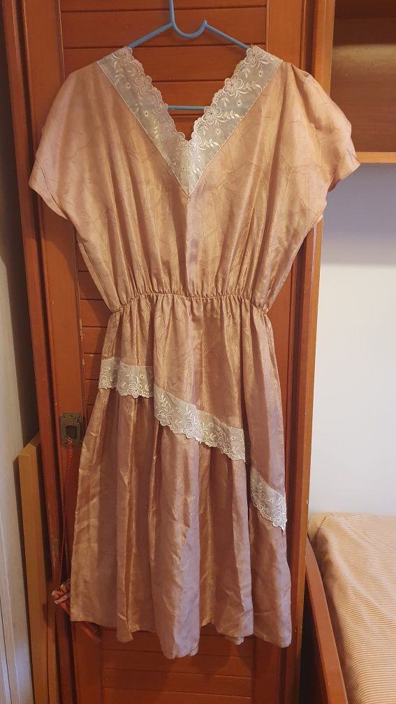 Vestido cerimónia em seda lavrada