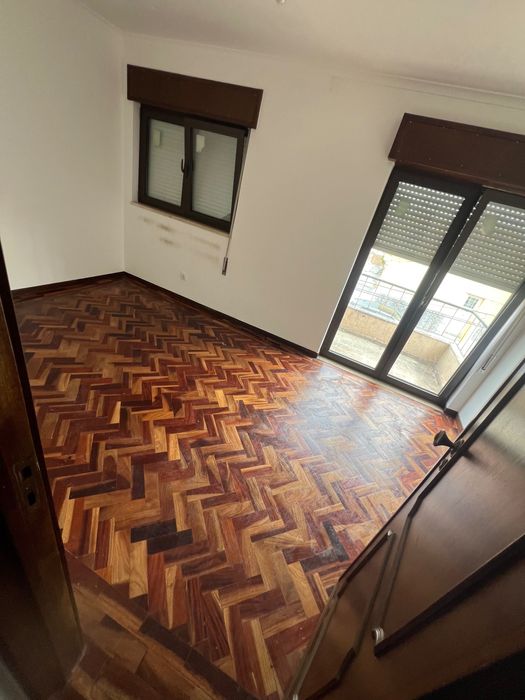 Quarto Cascais alvide