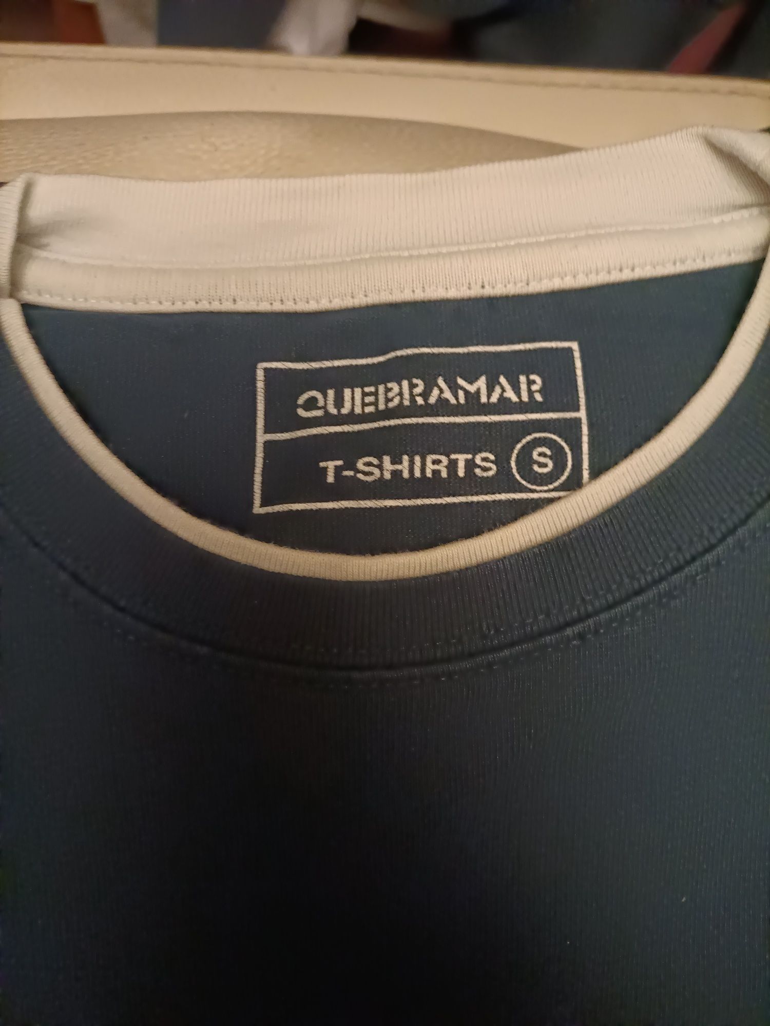 Conjunto de Calças e Swearshirt de Excelente Qualidade da Marca Quebra