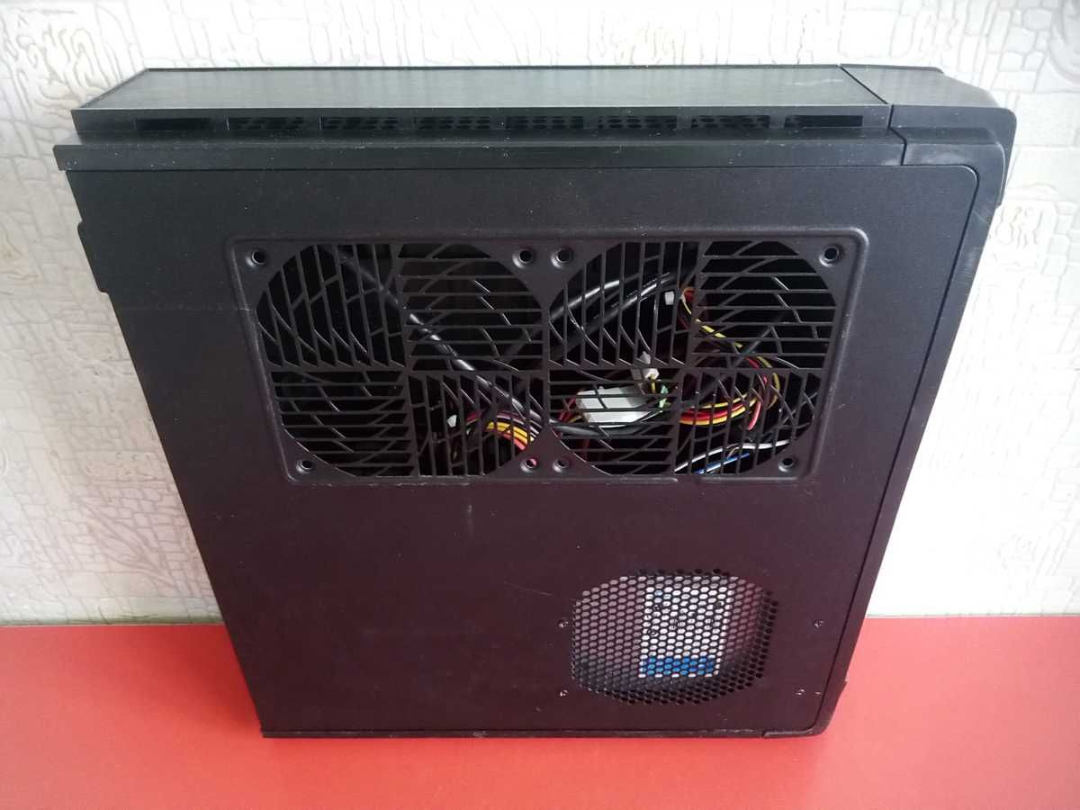 SilverStone Raven RVZ03