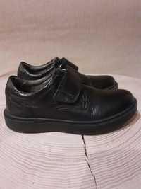 Buty skórzane chłopięce firmy Geox rozmiar 32