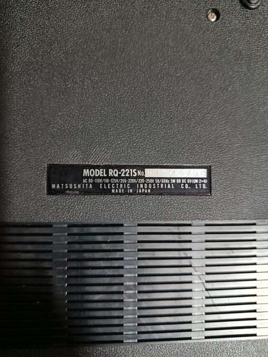 Nacional Panasonic RQ-221S Gravador/Leitor de Cassetes Portátil Vintag