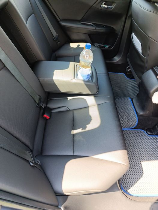 Продаю Honda Accord