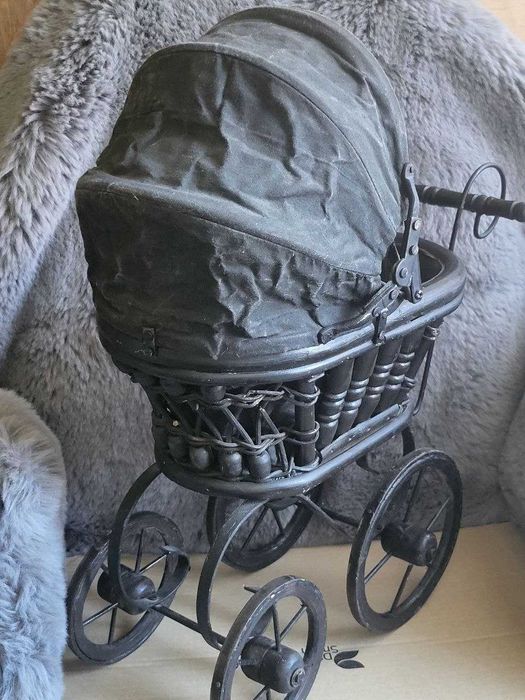 Антикварна коляска для ляльки. Франція. Поч. XX ст.