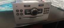 Radio Samochodowe delphi grundig cd30 z Opel Corsa D