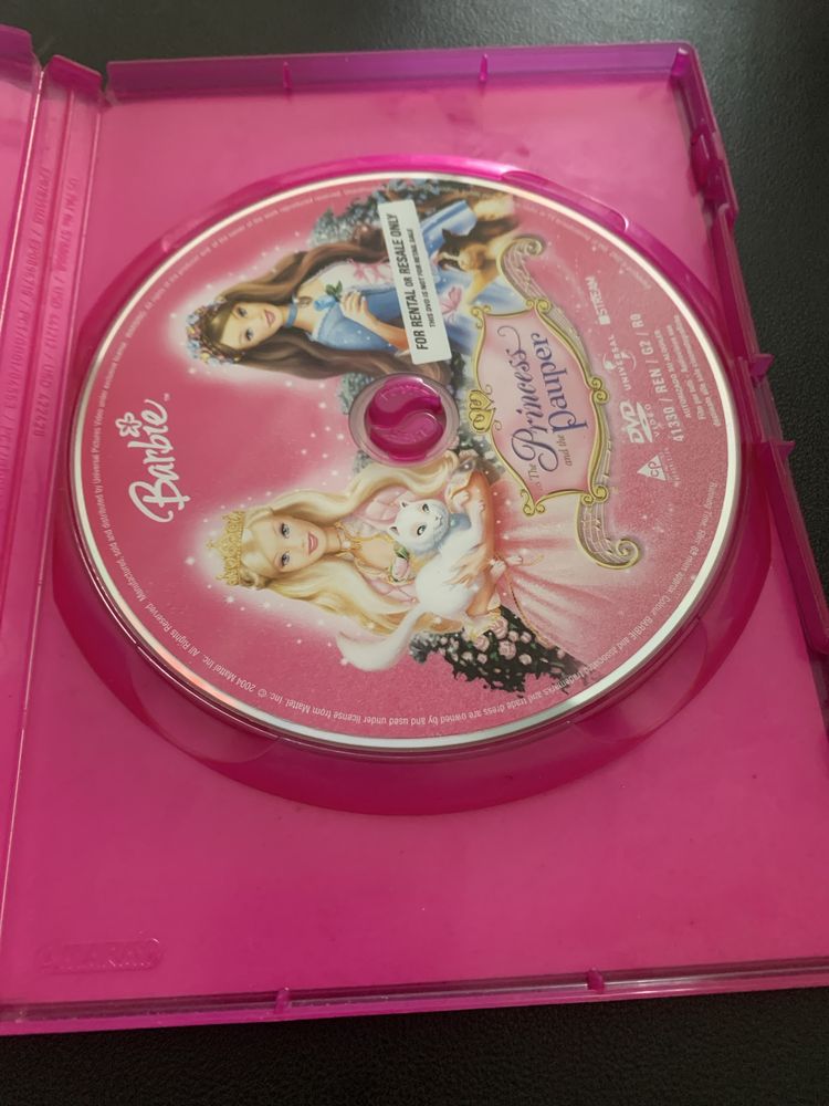 DVD Barbie a Princesa e a aldeã