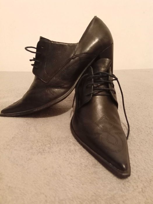 Buty w stylu kowbojskim