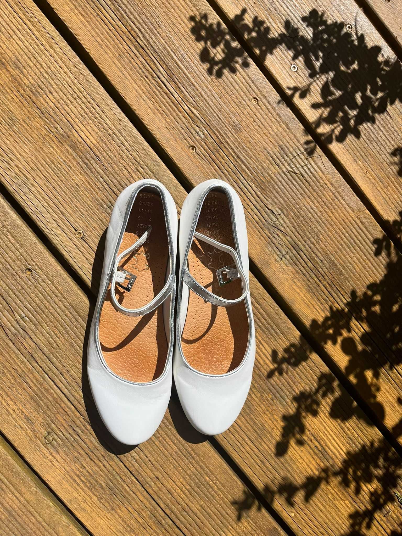Buty białe dla dziewczynki komunia ślub rozm. 35