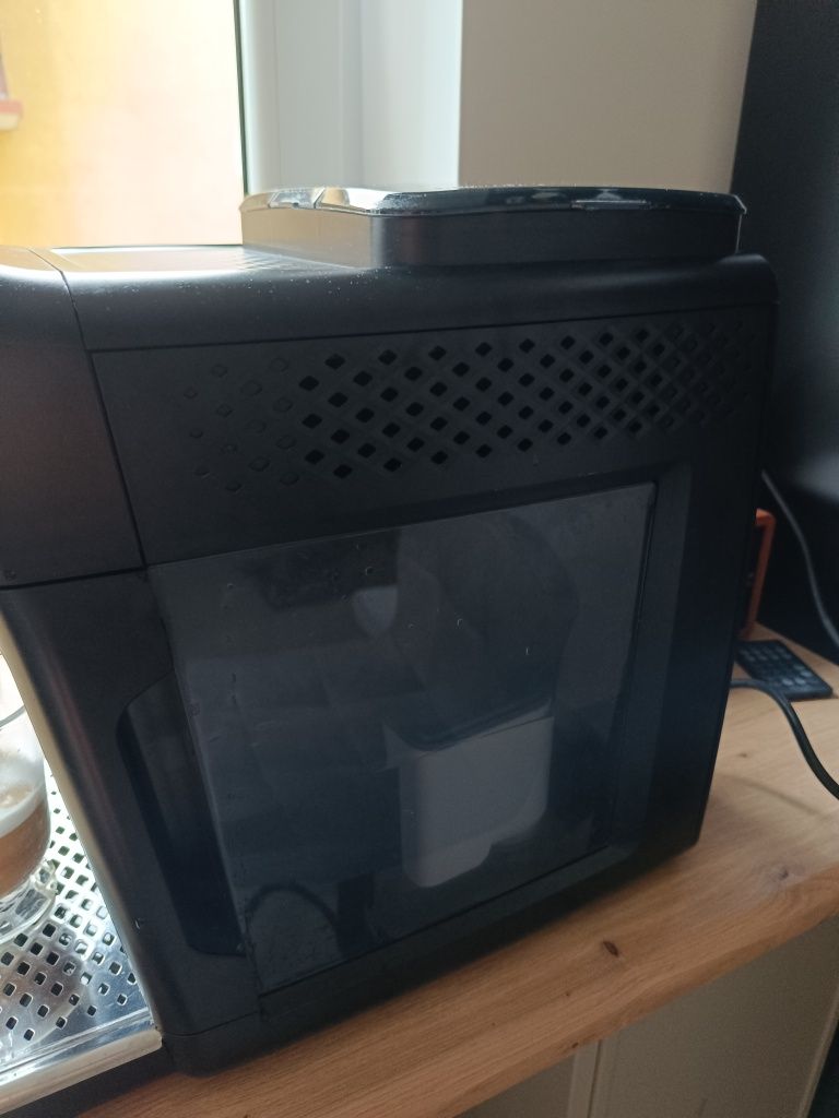 Ekspres ciśnieniowy do kawy Philips kawiarka automatyczny