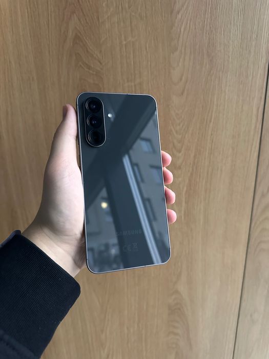 Новий Samsung A56 8/128Gb Awesome Graphite