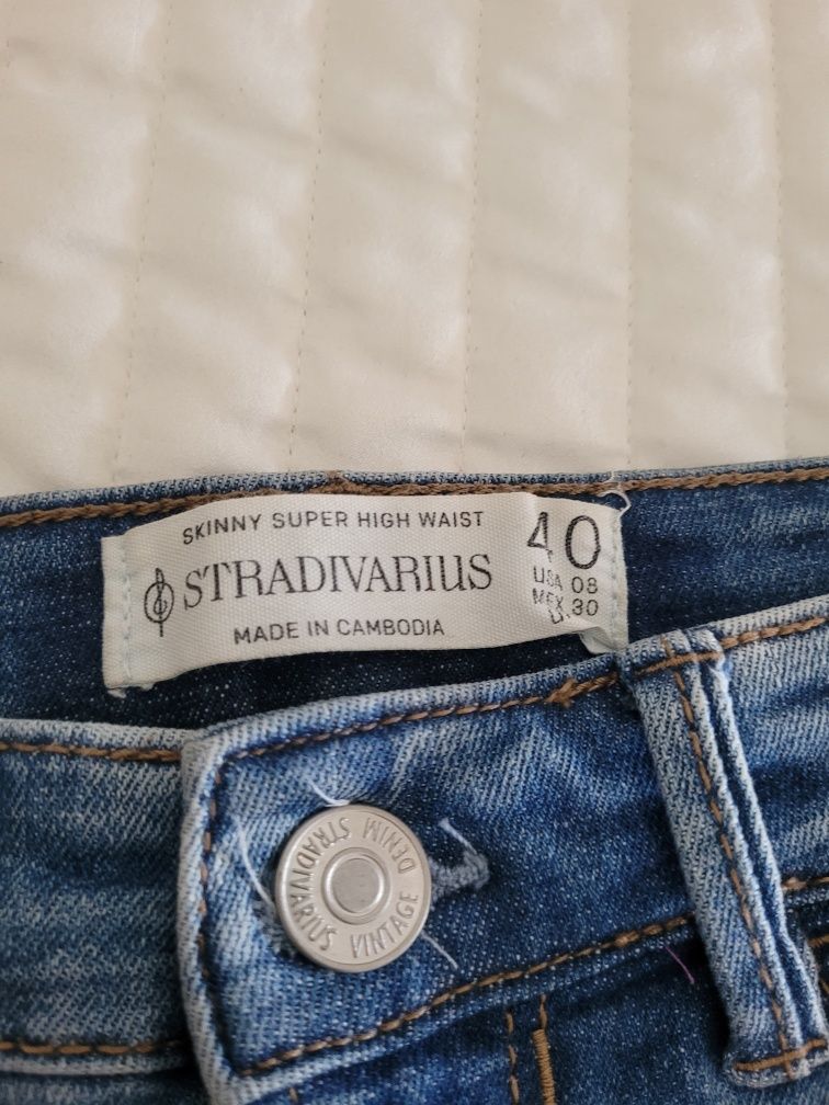 Calças skinny High Stradivarius