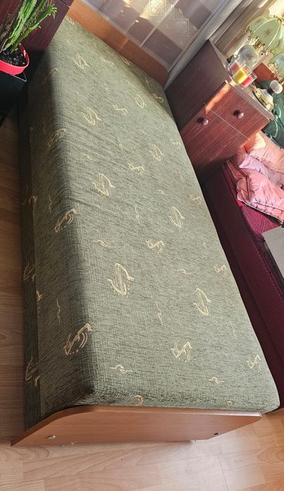 Tapczan łóżko jedynka łóżko hotelowe