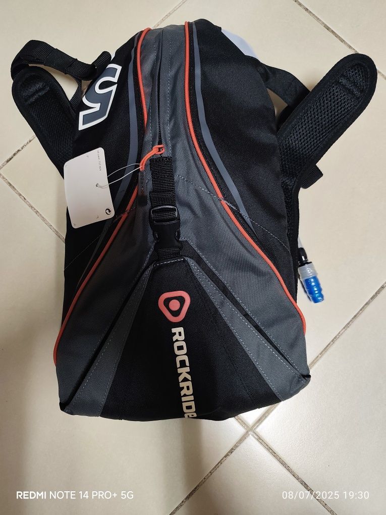 Saco de hidratação Rockrider novo para ciclismo e caminhadas