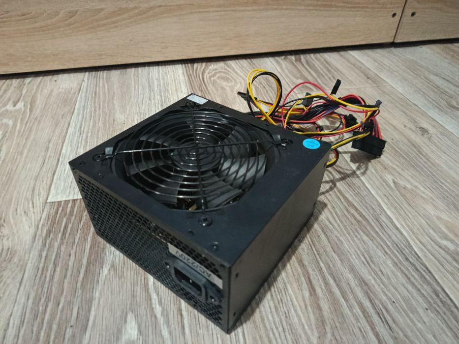 Блок живлення на 400W