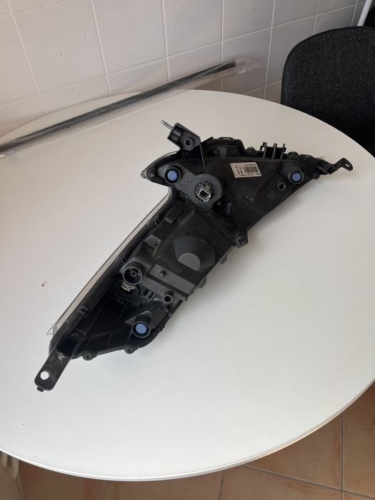 Otica direita Nissan Juke 2017 Led