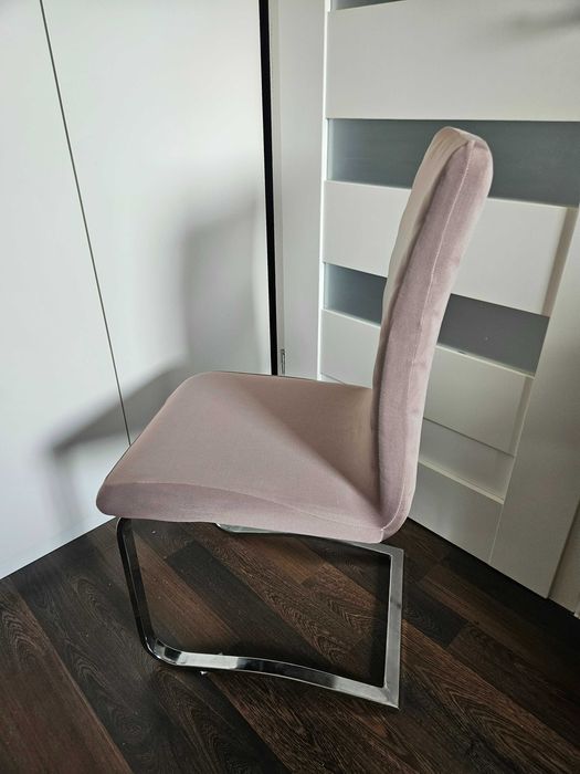 Pokrowce na krzesła elastyczne 4 sztuki beżowe cappuccino komplet