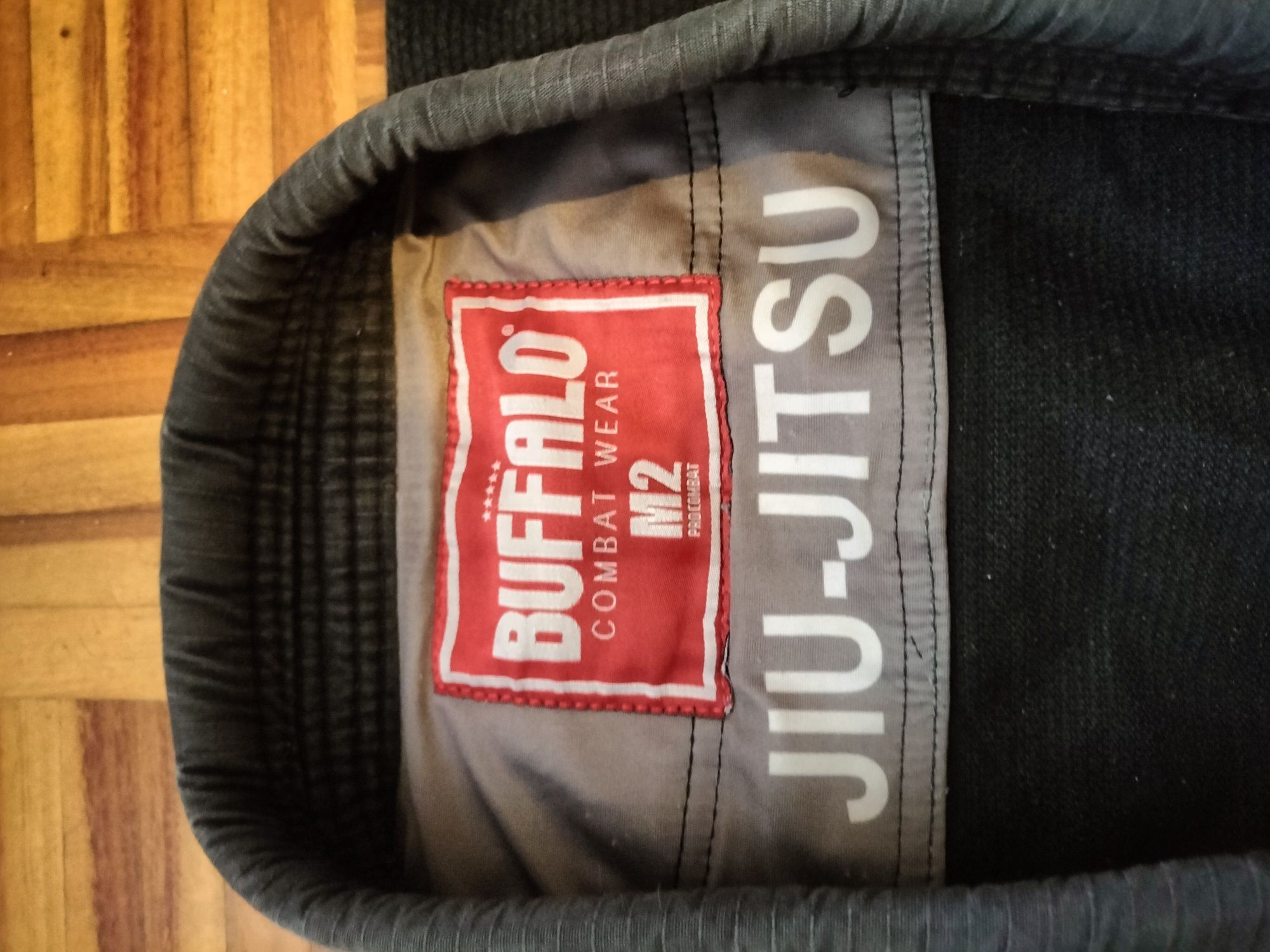 Quimono jiu jitsu
