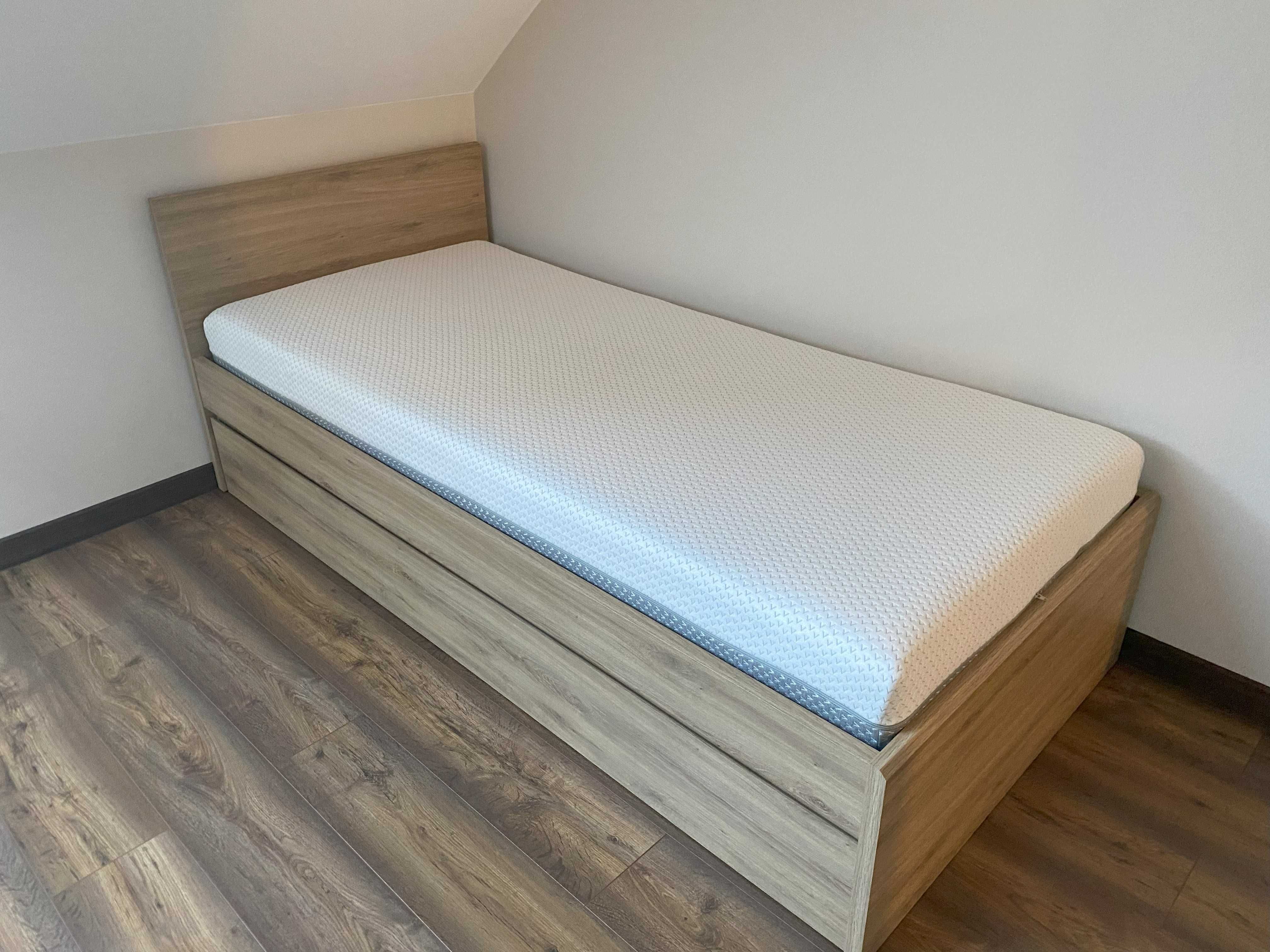 Łóżko pojedyncze z szufladą + materac Jysk  (wymiary 90x200 )