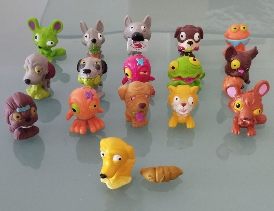 Ugglys Pet Shop figurinhas