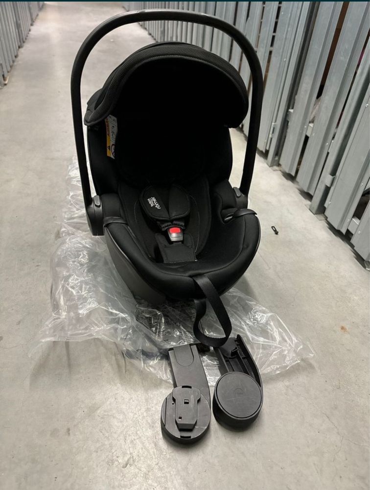 Fotelik nosidełko britax romer 5z