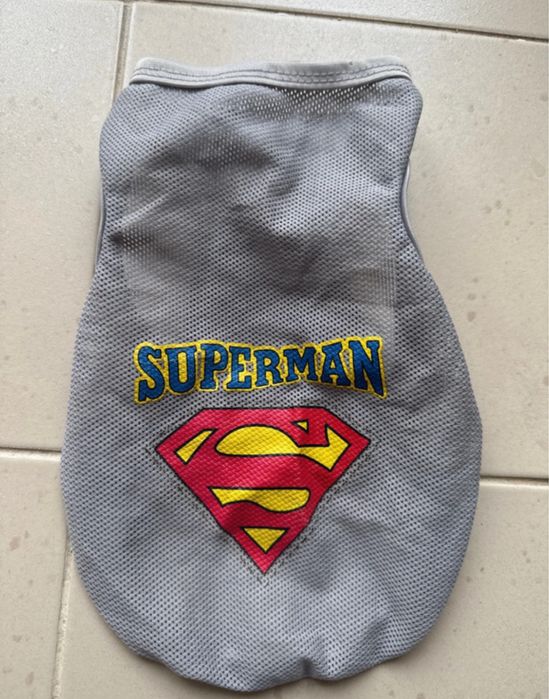 Ubranko dla psa superman