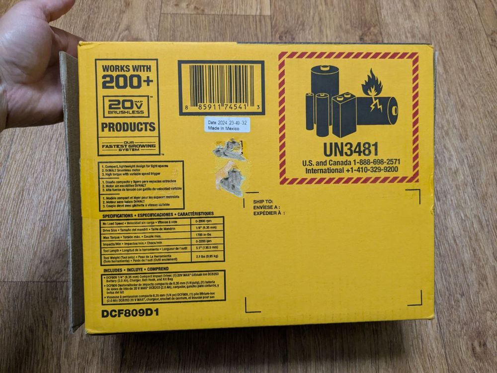 Бесщеточный импакт / гайковерт Dewalt DCF809D1 20V