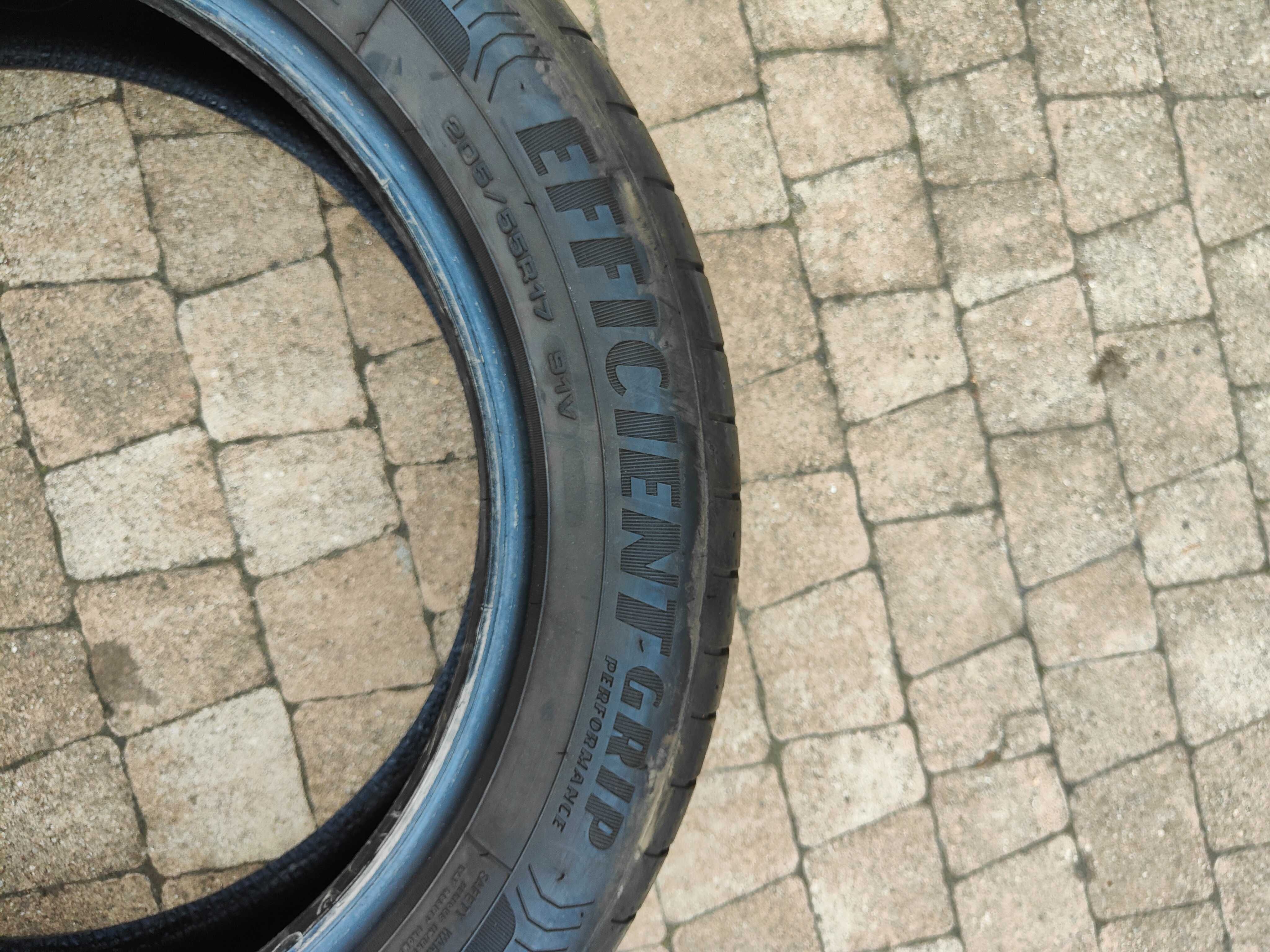 :105 Opona demo GoodYear 205/55/17