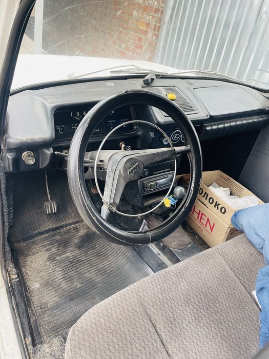 Продам ИЖ 2715 Пиріжок)