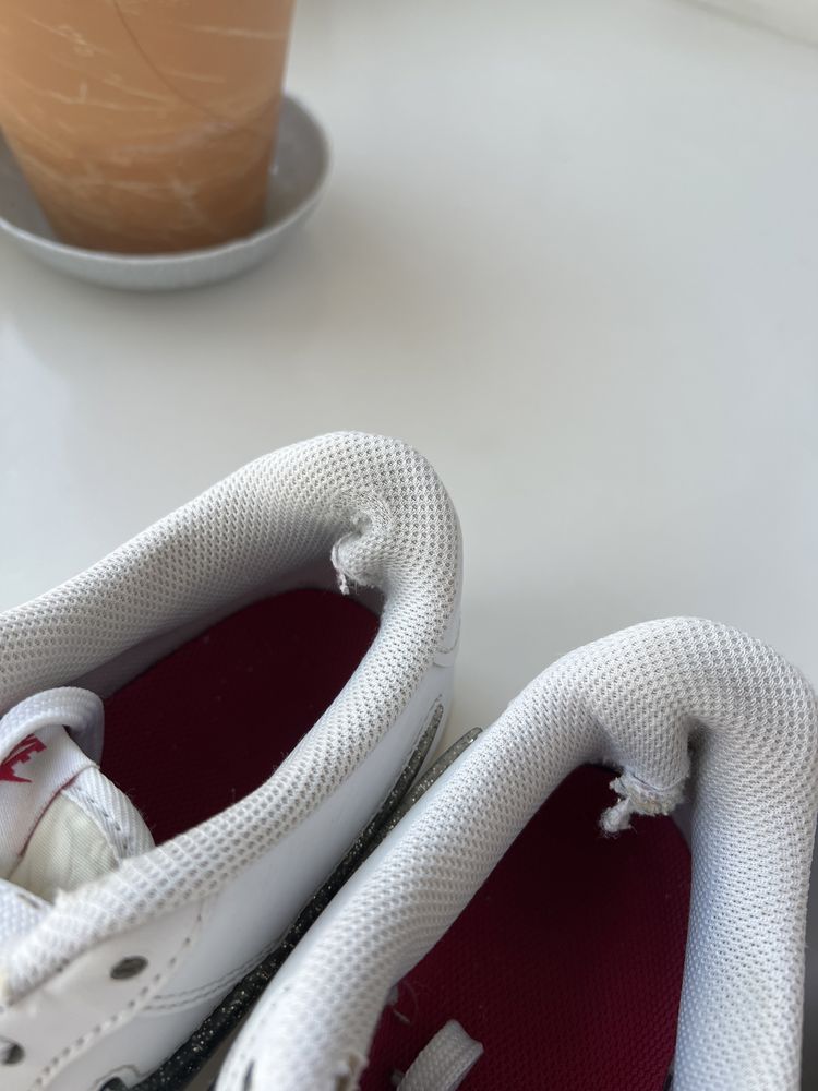 Nike AirForce белые