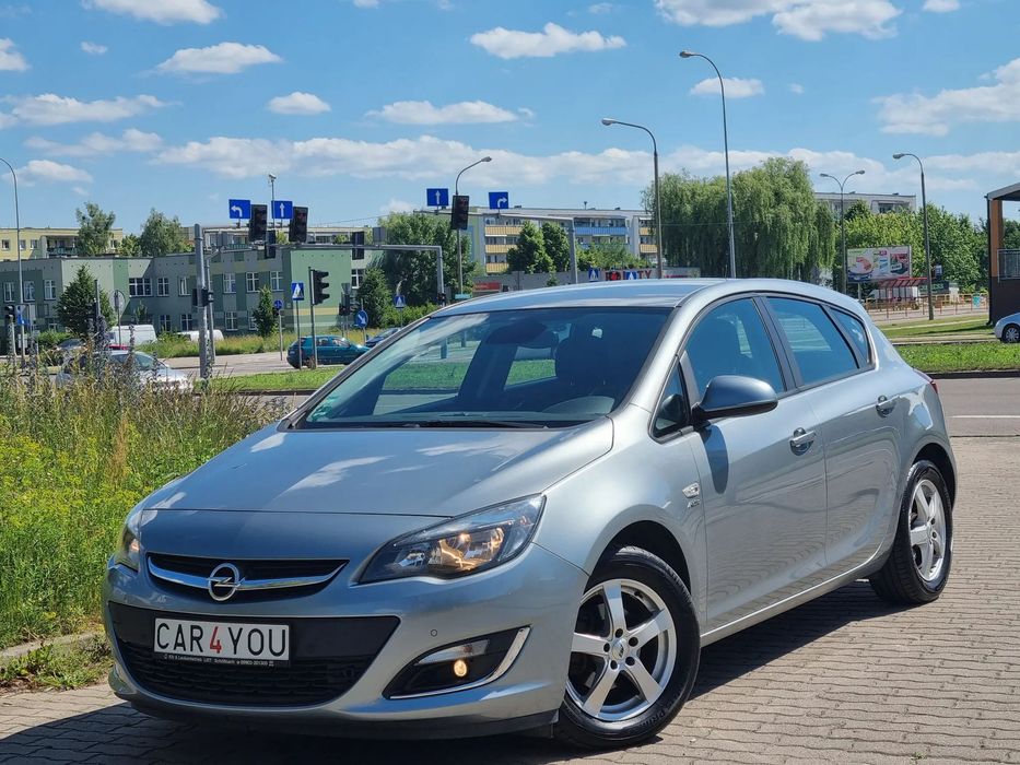 Opel Astra 1.4T benz.140KM,prod.2013r.Śliczna,Zadbana.