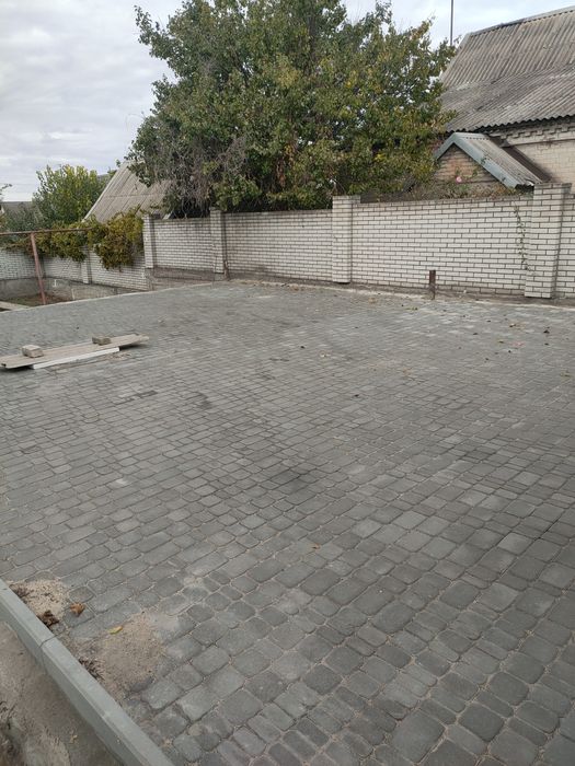 Продам дом по адресу город Каменское Дпереулок Каравайный