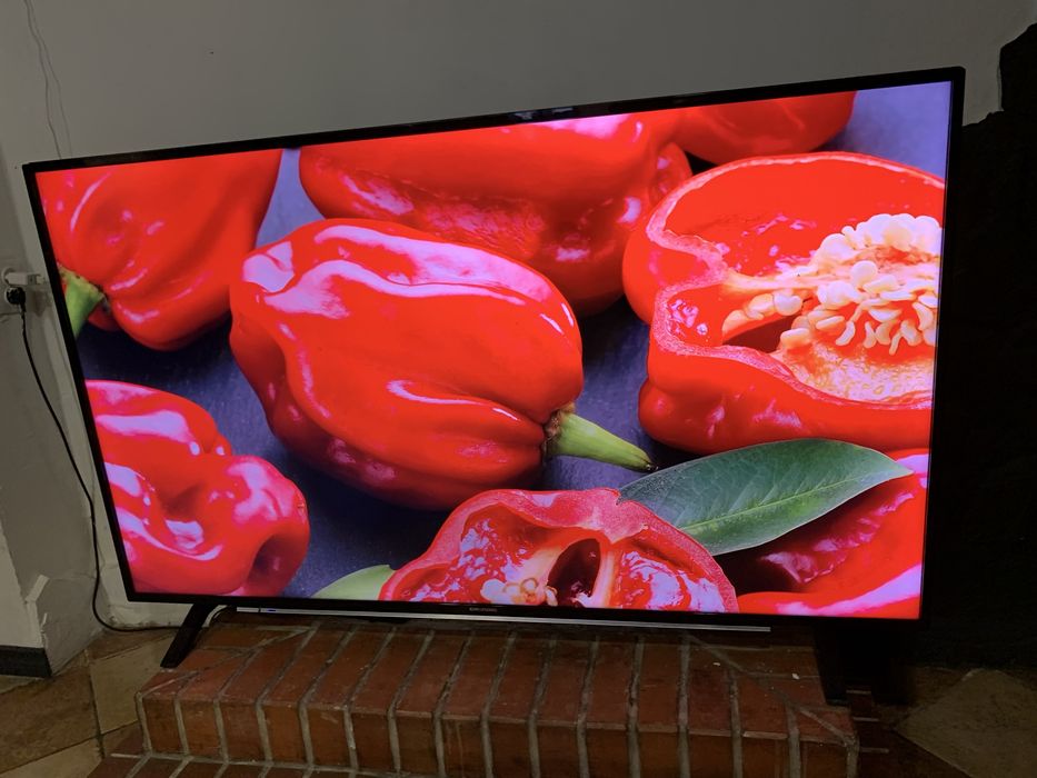 Телевізор grundig 65 4k smart TV