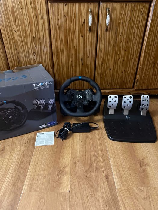 Kierownica Logitech DrivingForce G923 PS4/PS5/PC - Oryginalne Pudełko