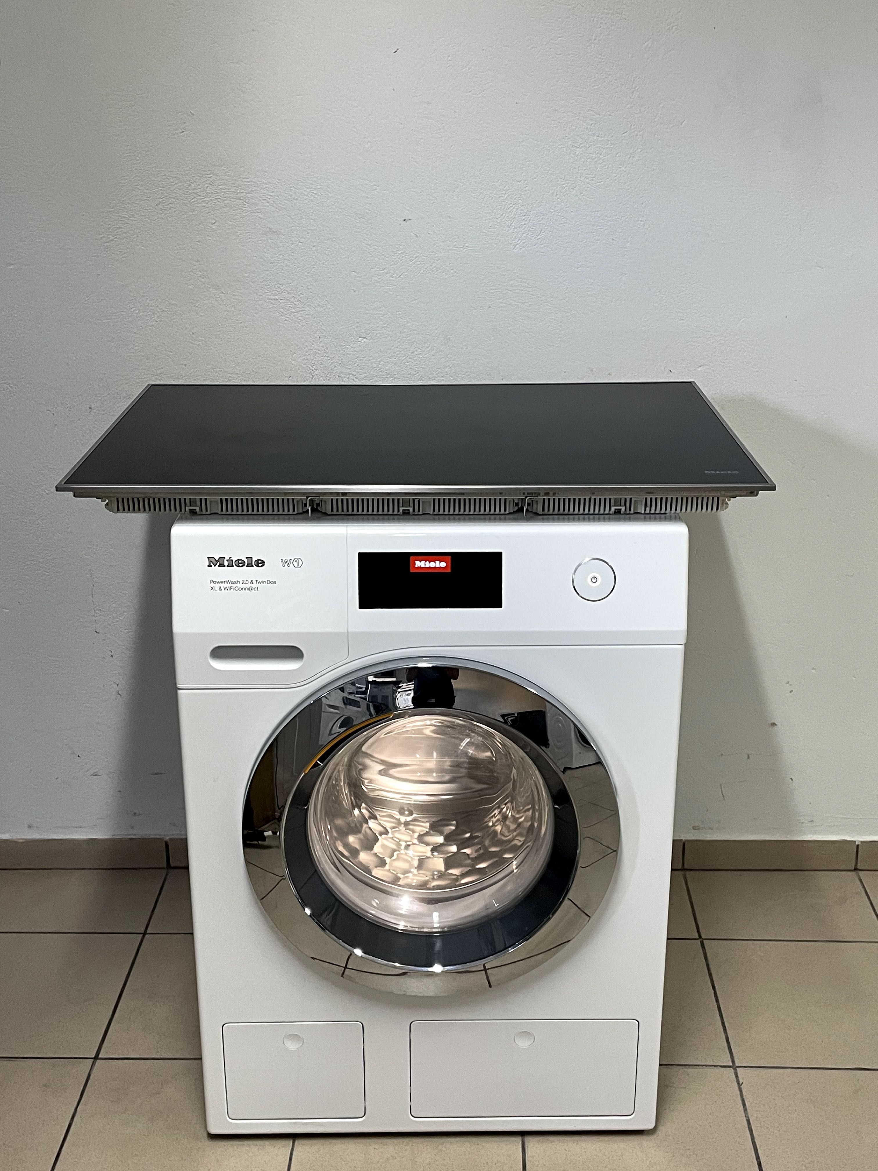 Płyta indukcyjna Miele KM 7678 FR 80,6x52,6cm GW