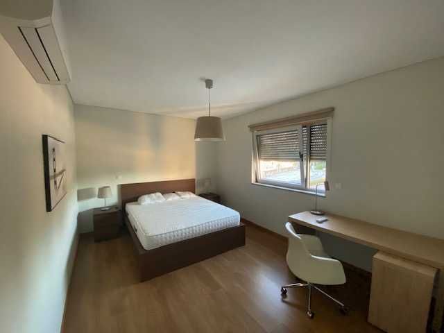 Arrenda-se Quarto (suite) - Viseu