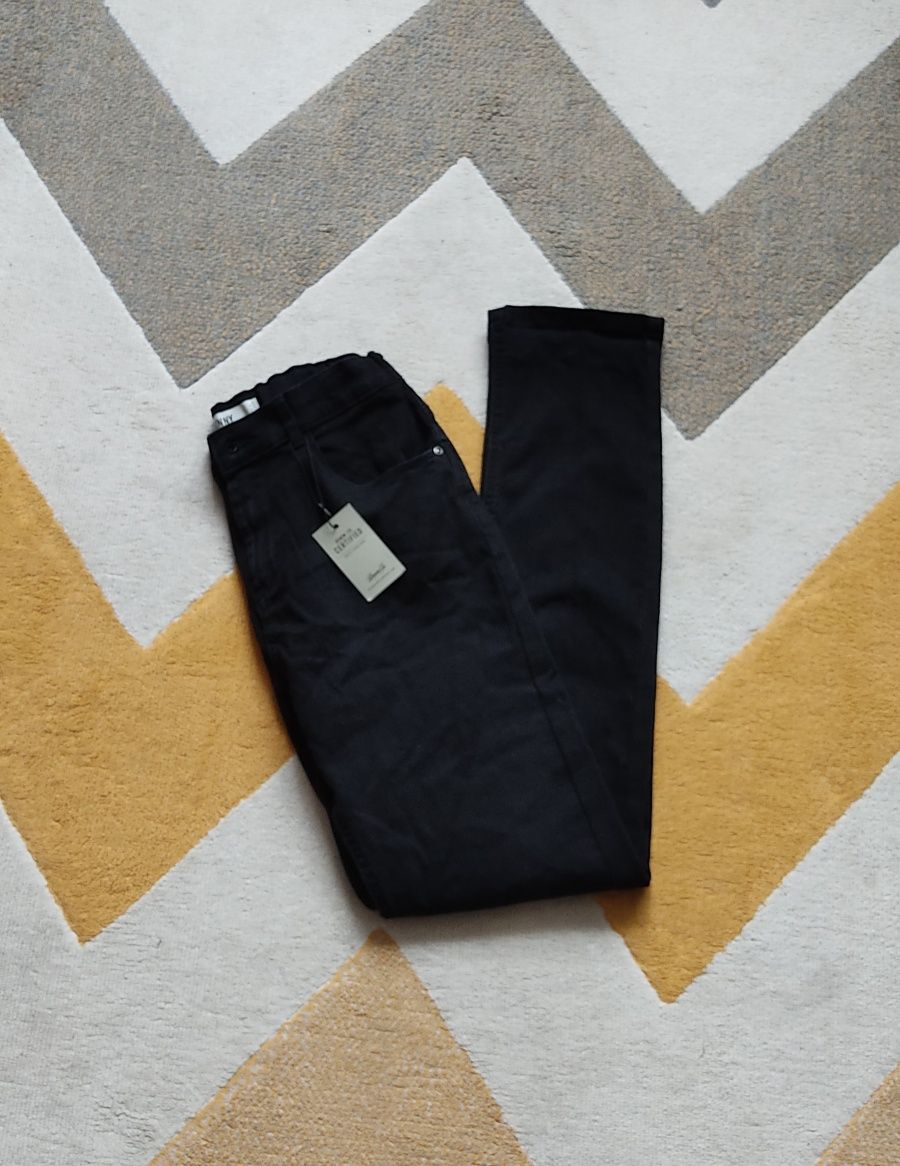 Nowe spodnie jeansy skinny dziewczęce r. 164 Denim Primark