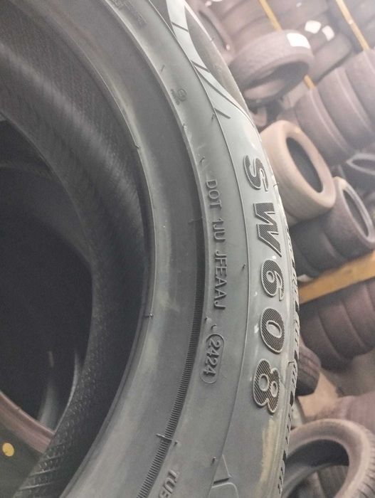 Opony zimowe 205/55R16 yartu sw608
