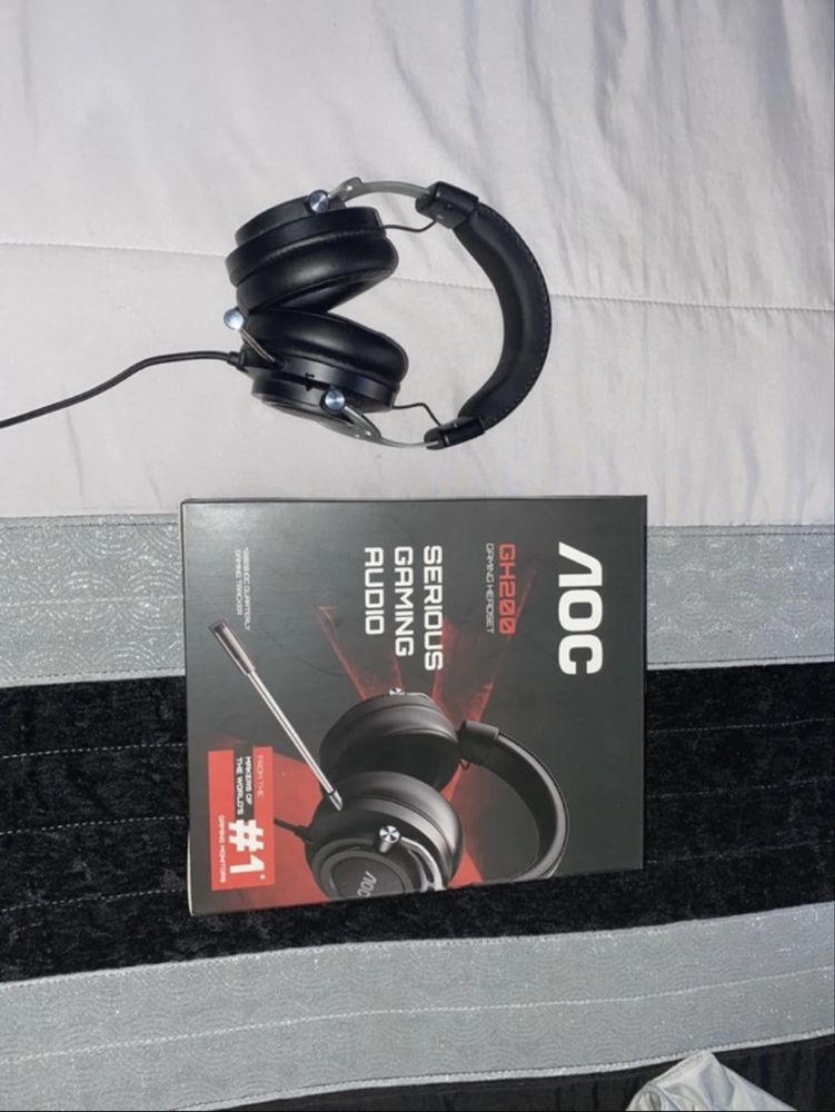 Headset gaming AOC GH200