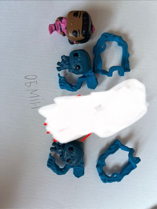 Фігурки дивні дива/осд kinder joys