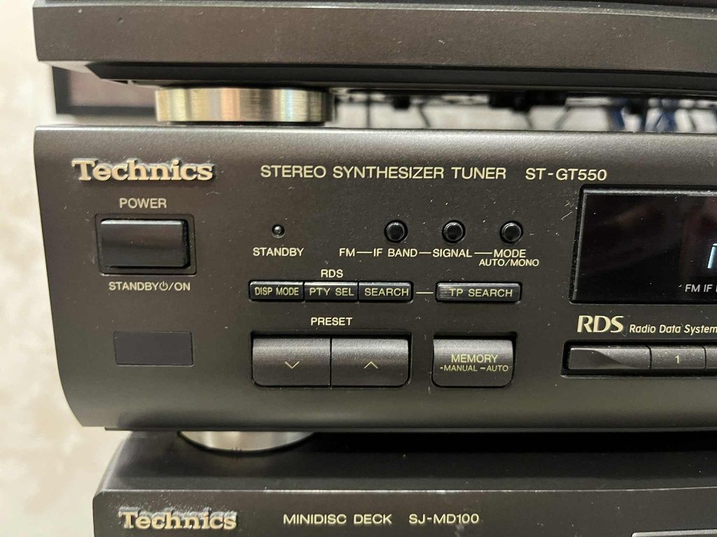 Wieża technics 8 elementów