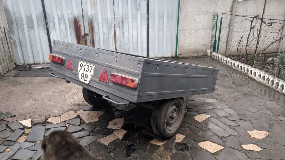Легкой прицеп для транспорта