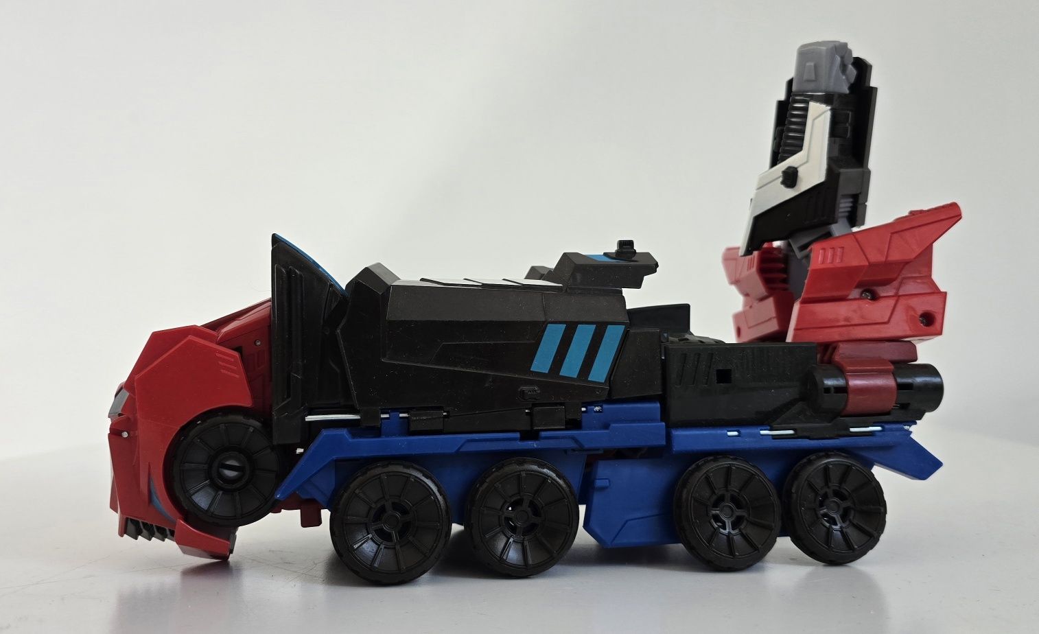 Auto transformers