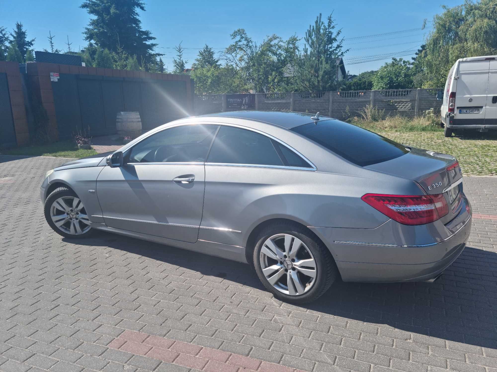 mercedes e- klasa 2009 coupe faktura vat cena brutto