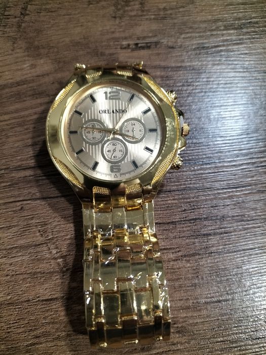 Zegarek męski z branzoletka