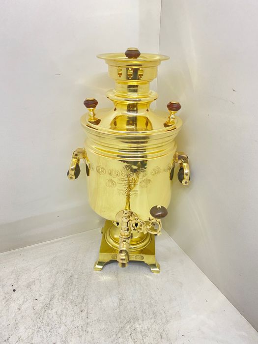 Самовар медальний 3-4л Ідеальний стан