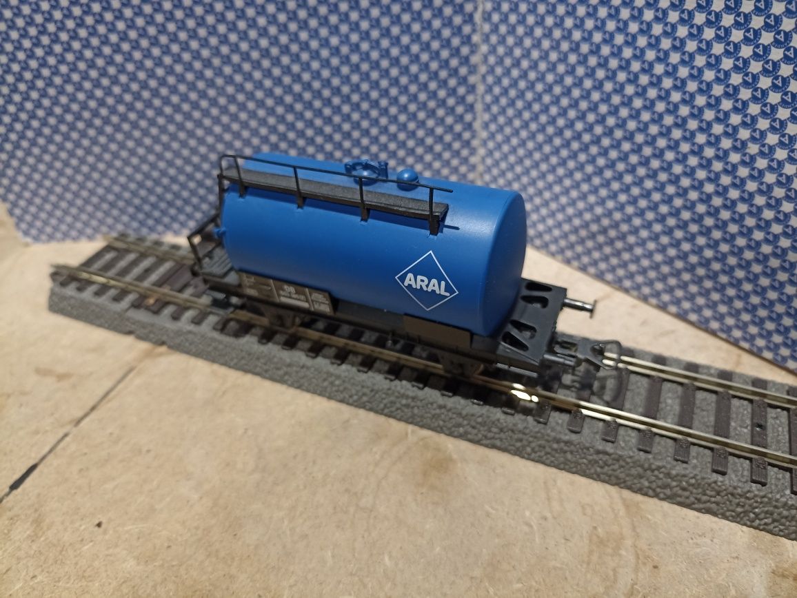 Wagon Piko H0 nie Roco Mehano Trix Fleischmann Marklin kolejka