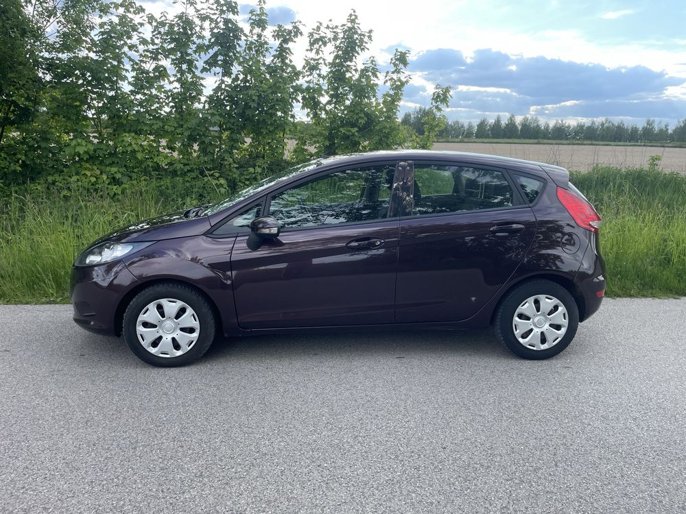Ford Fiesta MK7 1.6 TDCi 90KM 2010r 5-drzwi klima eko miejski