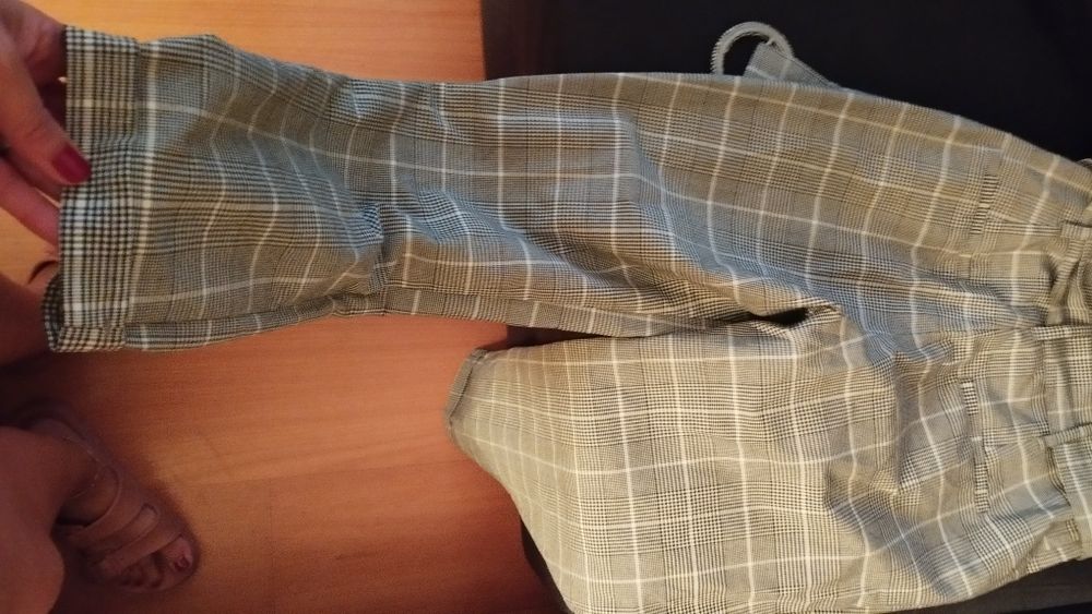 Calças quadradinhos Bershka