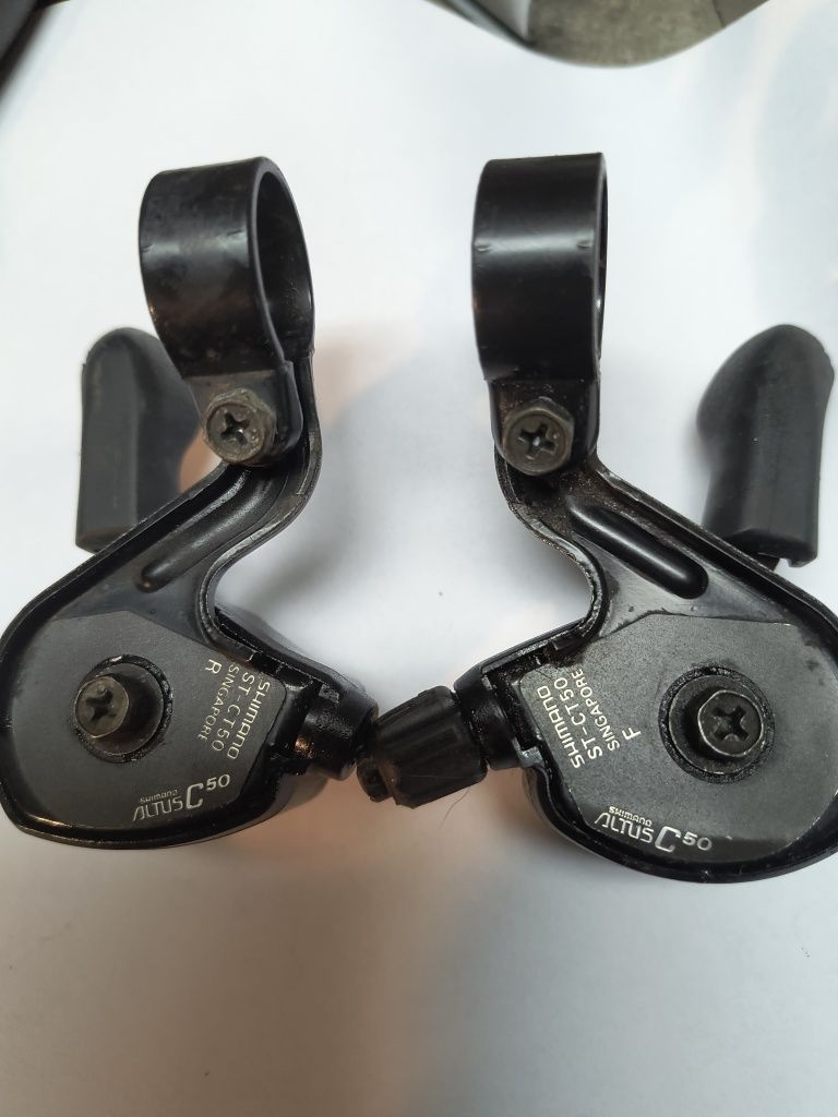 Manetki dźwignie Shimano Altus ST-CT50