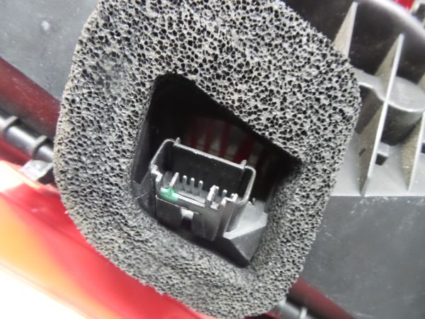 Farolim esquerdo PEUGEOT 107